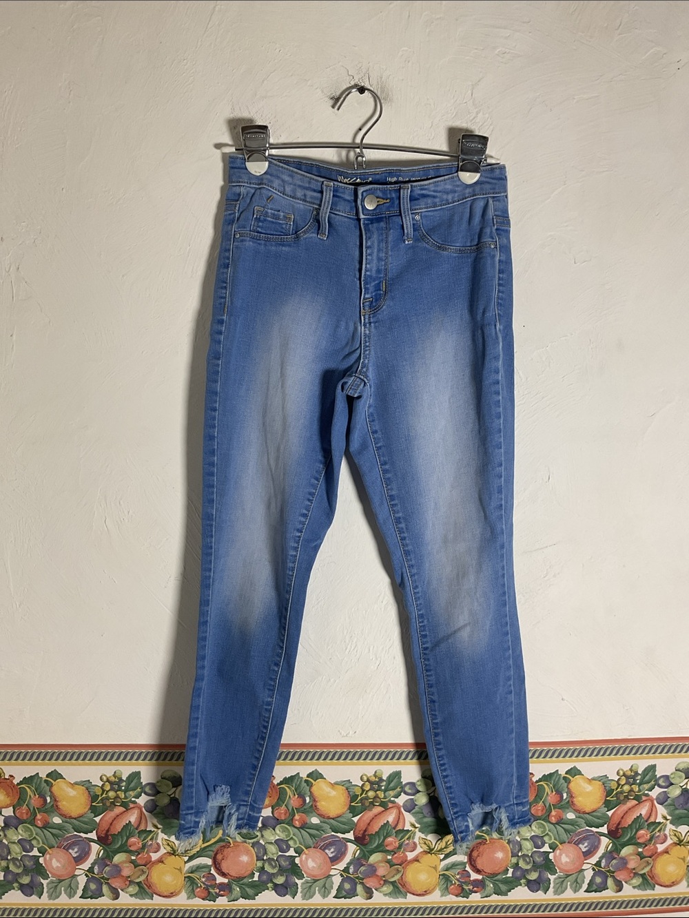 Mossimo High Rise Jeggings Crop Jeans Light Blue Distressed Fray Hem Size 0/25R